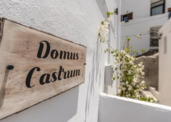 Apartament Domus Castrum Naxos City